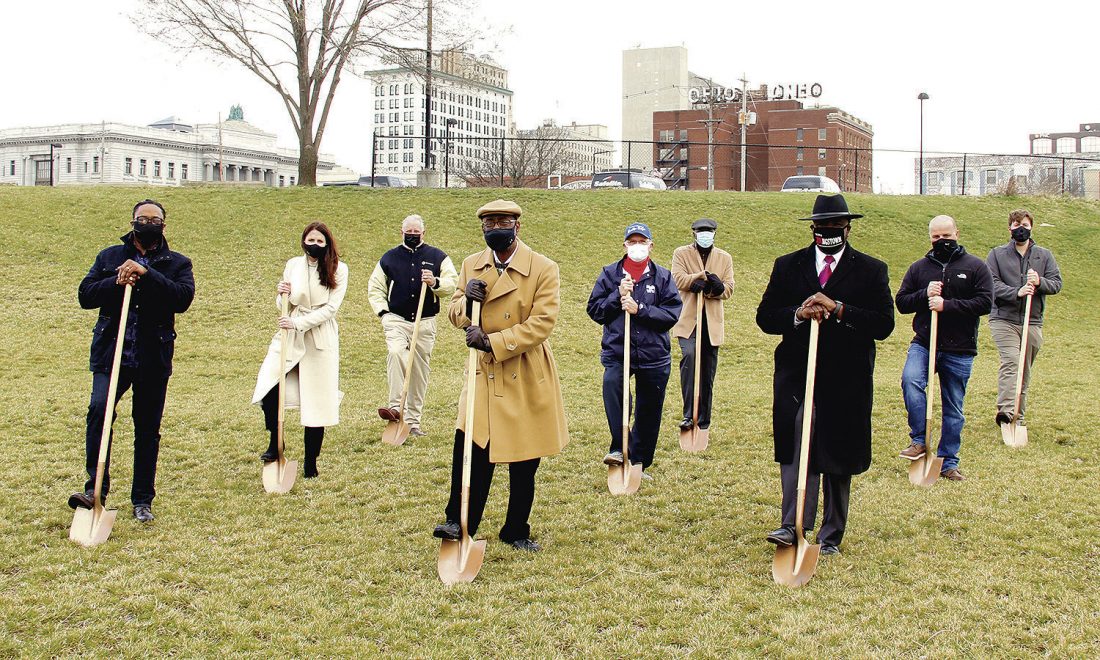 Organizers breaks ground for Robinson-Shuba statue | News, Sports, Jobs - Vimarsana News